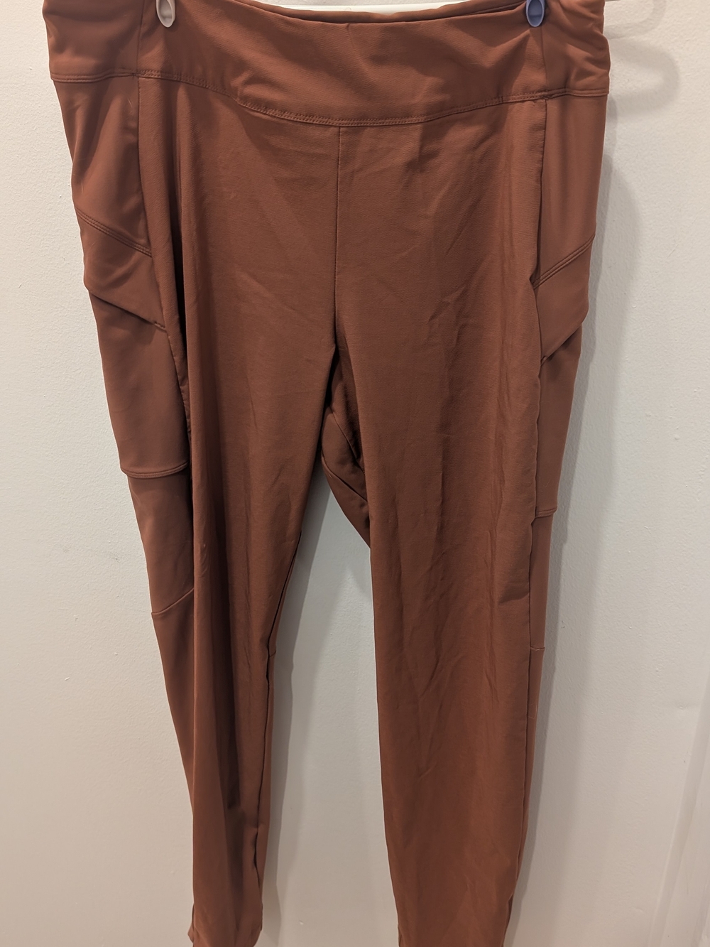 Old Navy Rust-Colored High-Rise Leggings with Side Utility Pockets